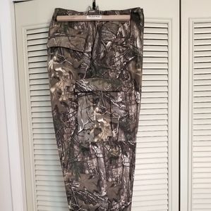 NWOT Cabelas Mens 2XL Camo Cargo Pant